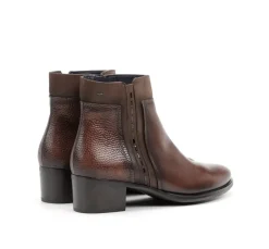Fluchos Mujer><noscript><img width=