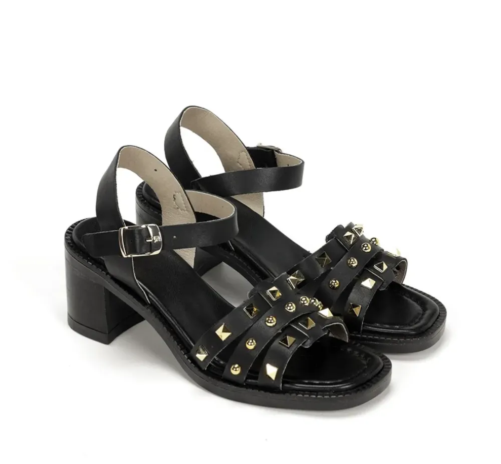 Fluchos Mujer>CIRCUS D9066 Sandalia Negra