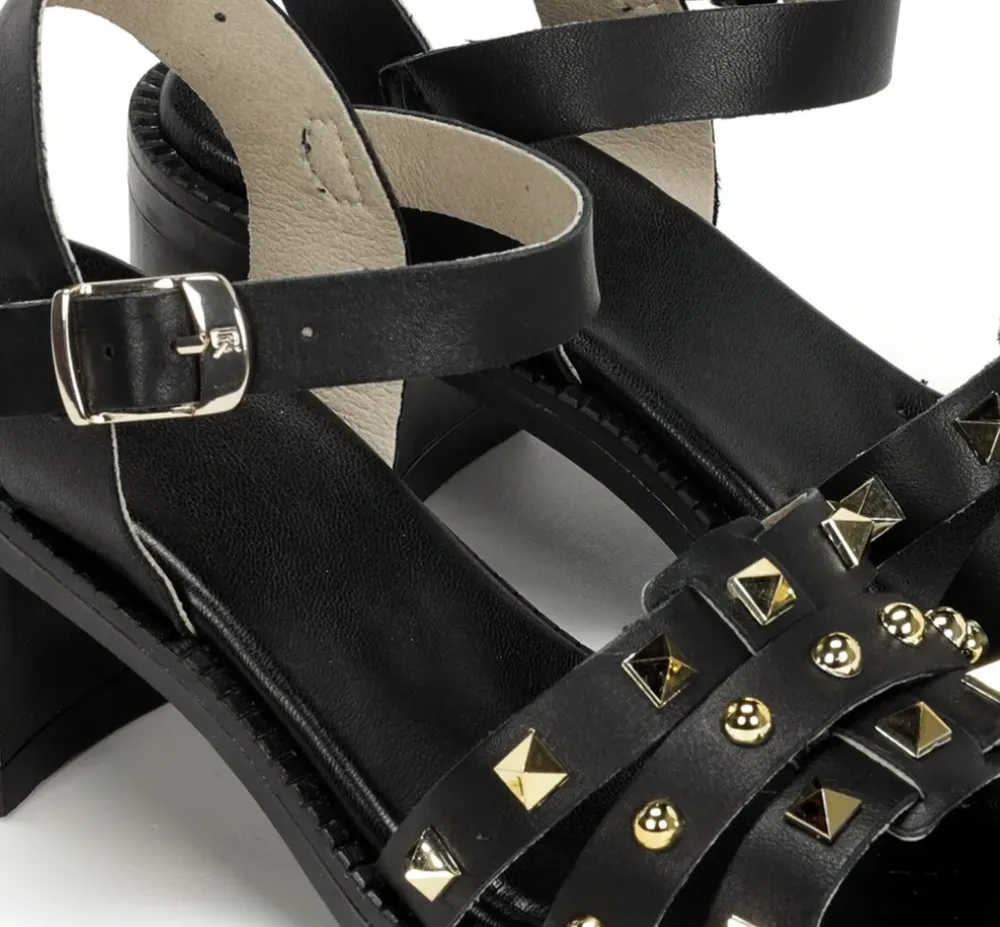 Fluchos Mujer>CIRCUS D9066 Sandalia Negra