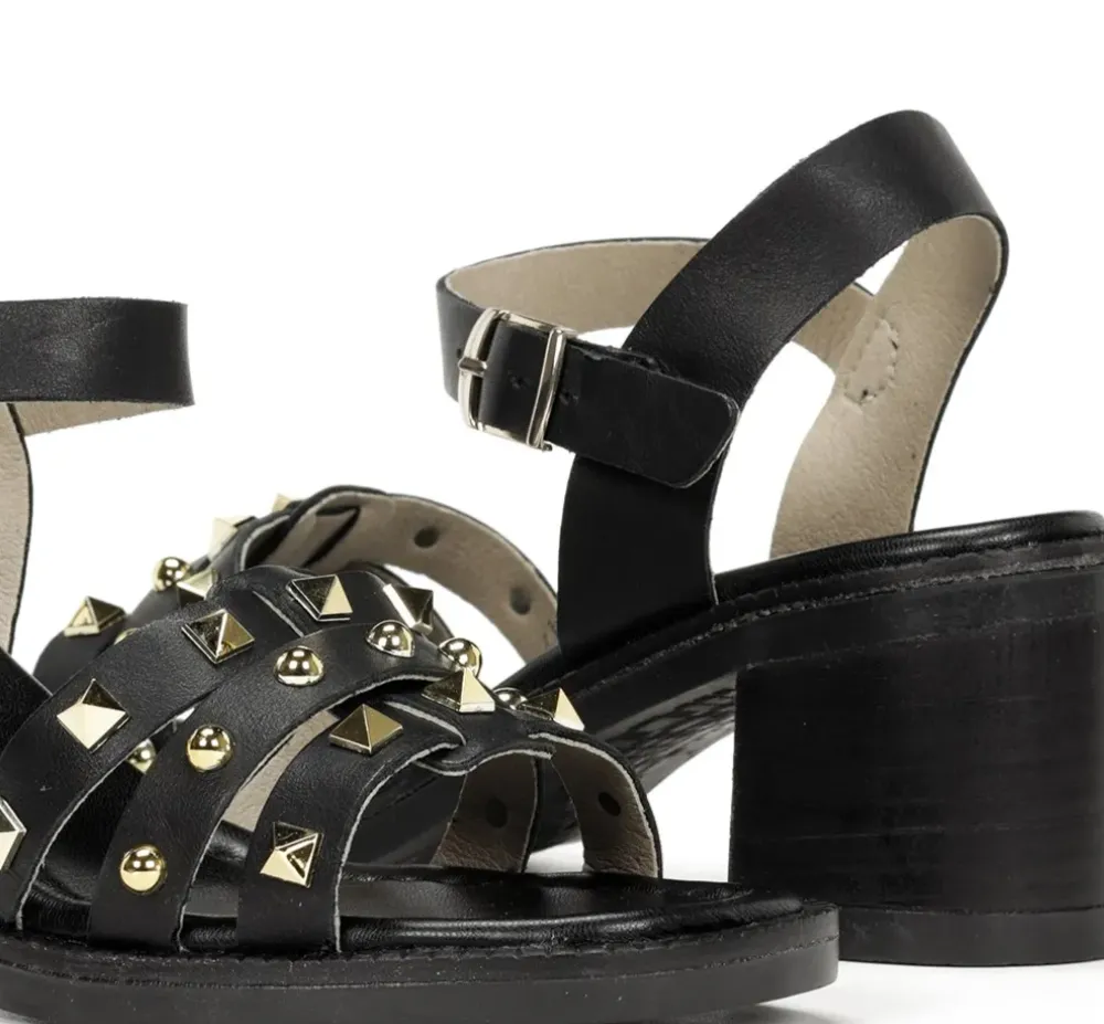 Fluchos Mujer>CIRCUS D9066 Sandalia Negra