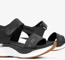 Fluchos Mujer><noscript><img width=