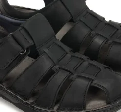 Fluchos Hombre><noscript><img width=