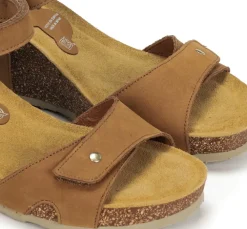 Fluchos Mujer><noscript><img width=