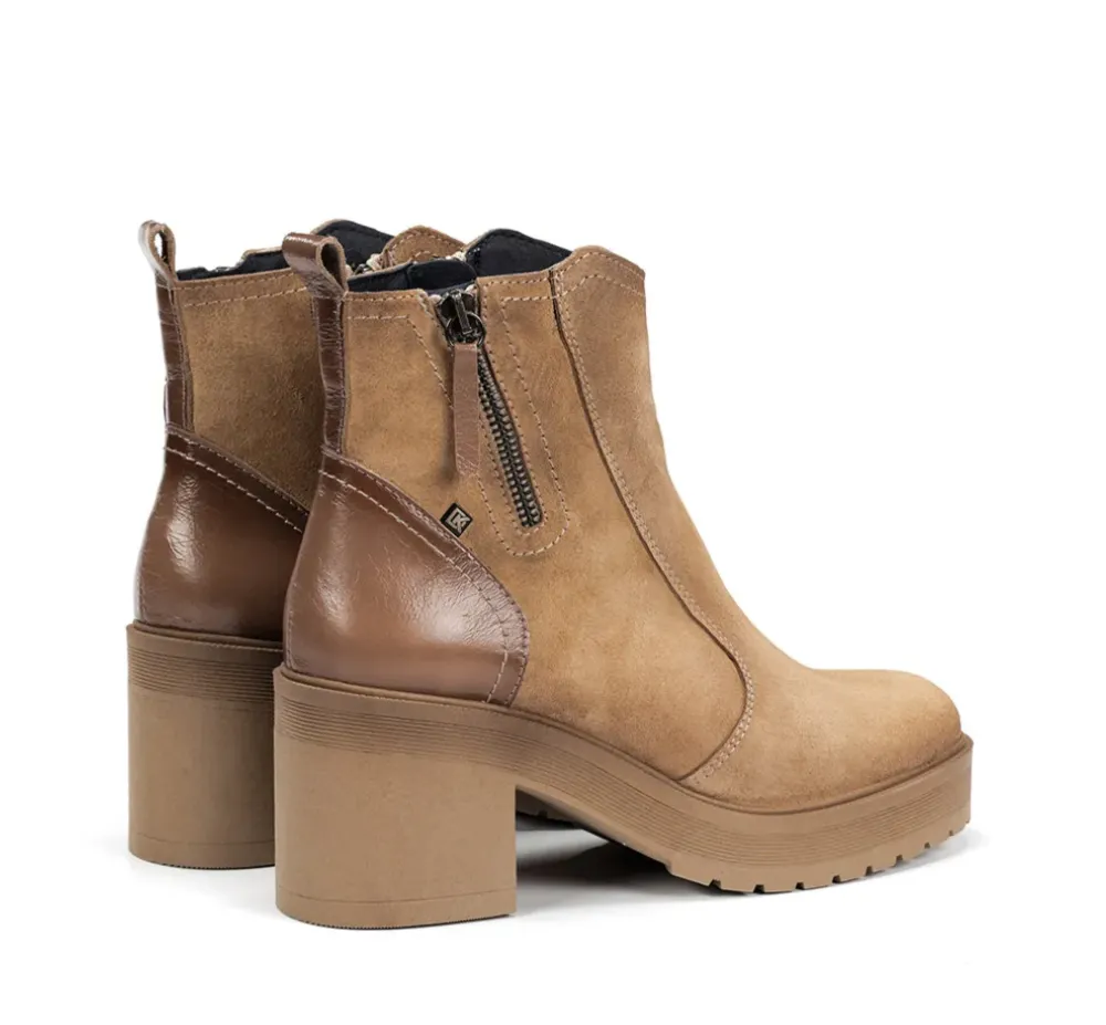 Fluchos Dorking By Fluchos|Calzado Casual>SARAH D9353 Botín Taupe