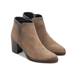 Fluchos Mujer><noscript><img width=